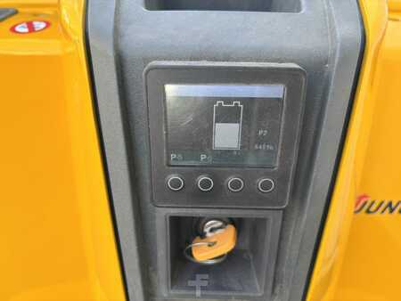 Ruční vysokozdvižný vozík 2019  Jungheinrich EJD220 (4)