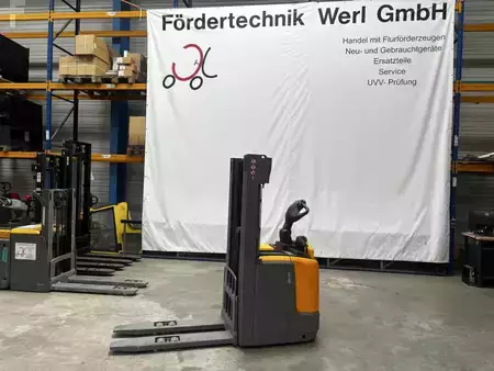 Ledestabler 2020  Jungheinrich ERC 214 (1)
