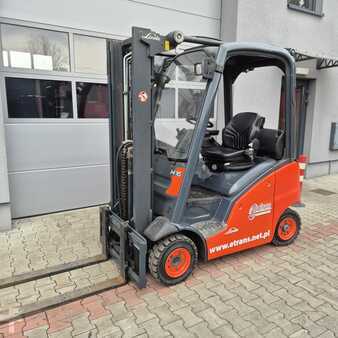 Carrelli elevatori GPL 2015  Linde H16T-01 (2)