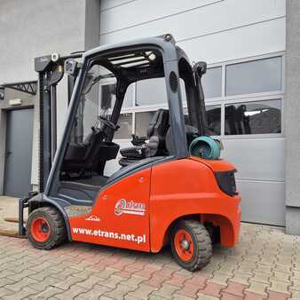 Carrelli elevatori GPL 2014  Linde H20T-01 (1)