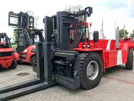 Dieselový VZV 1995  Kalmar DCB 25 RORO (1)