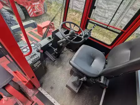 Dieselový VZV 1995  Kalmar DCB 25 RORO (8)