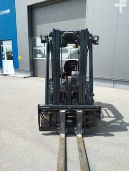 Elektromos 4 kerekű 2016  Linde E20PL-02 (5)