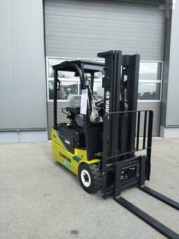 3-wiel elektrische heftrucks 2025 Clark STE16 (2)