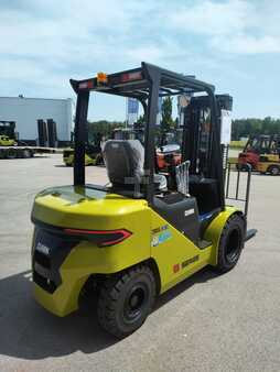 4-wiel elektrische heftrucks 2025 Clark S35XE (2)