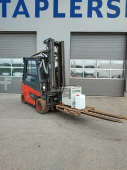 4-wiel elektrische heftrucks 2011 Linde E50HL-01 (2)