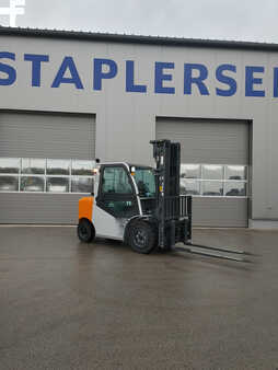 Diesel heftrucks 2021  Still RC42-50 (1)