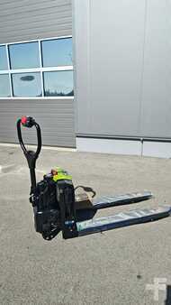 Handpalletwagens 2025 Clark LWio15 (1)