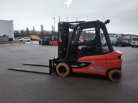 4-wiel elektrische heftrucks 2022 Linde E35L-01/1252 (2)