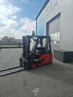 3-wiel elektrische heftrucks 2019 Linde E16L-02 (1)