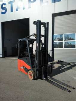 3-wiel elektrische heftrucks 2017 Linde E16-02 (1)