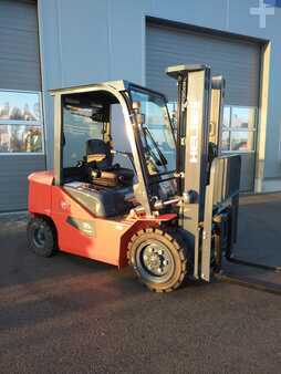 Elektromos 4 kerekű 2025  Heli CPD35-A6LiK3-H (3)