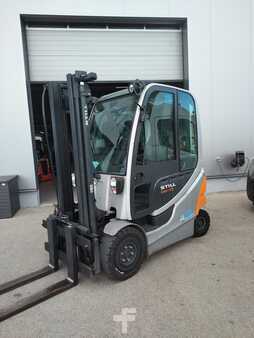 4-wiel elektrische heftrucks 2008  Still RX 60-25 (3)