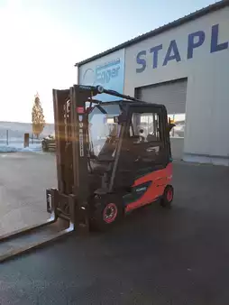 Elektro 4 Rad 2013  Linde E25L-01 (1)