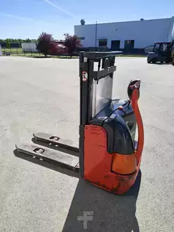 Hochhubwagen 2000  Linde L10 (4)
