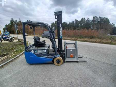 Eléctrica de 4 ruedas 2018 Toyota 8FBE16T - FSW 5500 (3)