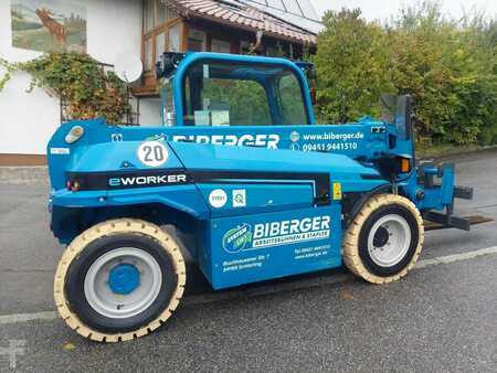 Wózki teleskopowe sztywne 2022 Merlo E-Worker 25.5-90 (2)