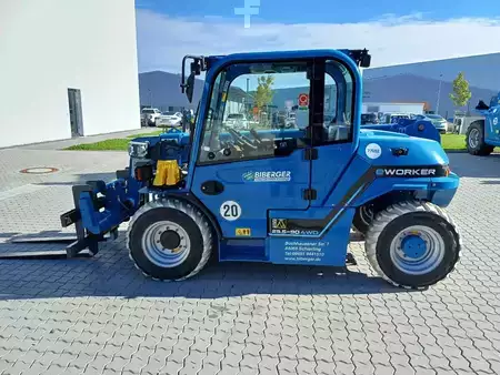 Chariots téléscopiques fixes 2022 Merlo E-Worker 25.5-90 (2)