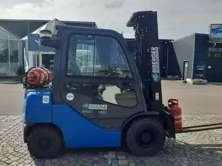 Elektromos 4 kerekű 2020 Toyota 8FGF25-67157 (1)