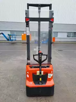 Elektrisk- 4 hjul 2021  Toyota BT SHE100 (3)