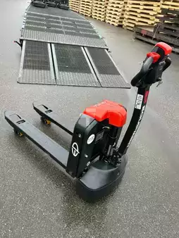 Transpalettes électriques 2025  EP Equipment EPL154 (2)
