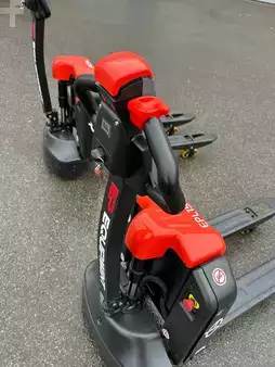 Transpalettes électriques 2025  EP Equipment EPL154 (4)
