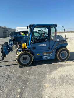 Wózki teleskopowe sztywne 2023 Merlo E-Worker 25.5-90 (1)