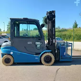 4-wiel elektrische heftrucks 2022 Toyota 8FBMT50 - FSM 7200 (2)