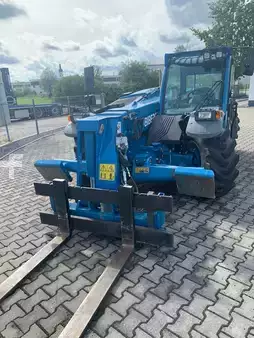 Chariots téléscopiques fixes 2021 Merlo P 30.10L (1)