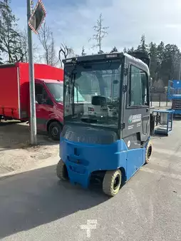 Chariots électriques à 4 roues 2020 Toyota 8FBMT35 - FSW 5500 (4)