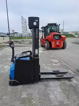Elektromos emelőkocsik 2020 Toyota SWE160L (4)