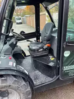 Dieselový VZV 2024  Manitou MC 30-4 (5)