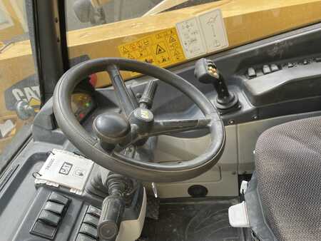 Chariot télescopique rigide 2014  CAT Lift Trucks  (7)