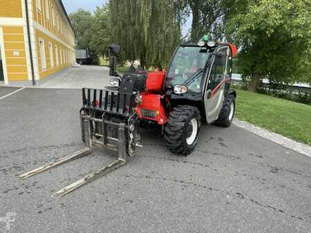 Teleskoplastare Rigid 2023  Manitou  (2)