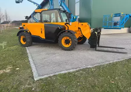 Telescopic forklift rigid 2017  JCB JCB 525-60 T4 (2)