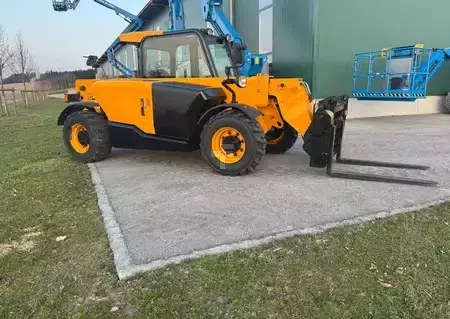 Telescopic forklift rigid 2017  JCB JCB 525-60 T4 (2)