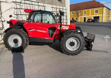 Chariots téléscopiques fixes 2023  Manitou MT733 Easy (2)
