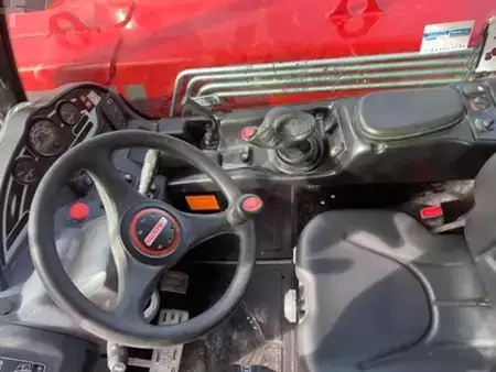Manipulador fijo 2023  Manitou MT733 Easy (2)