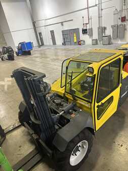 Rough Terrain Forklifts 2024  Combilift RT (3)