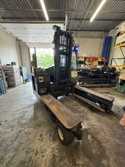 Four-way trucks 2009  Combilift C8000 (2)