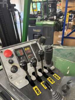 Container Handlers - Combilift CB8000 (4)