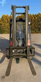 Elektro čtyřkolový VZV 2017 Linde H 25D Evo (3)