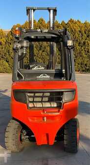 Elektro čtyřkolový VZV 2017 Linde H 25D Evo (2)