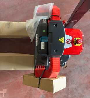 Nízkozdvižný vozík 2024 Noblelift PLE 15Q (4)