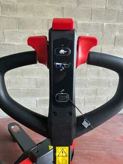 Nízkozdvižný vozík 2024 Noblelift PLE 15Q (2)