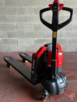 Nízkozdvižný vozík 2024 Noblelift PLE 15Q (1)