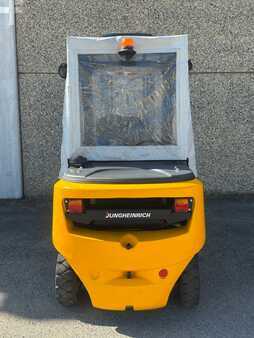 Dieselový VZV 2014  Jungheinrich DFG 425 (3)