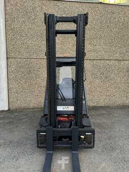 Carrelli elettrici 4 ruote 2006  Linde E25 02 (3)