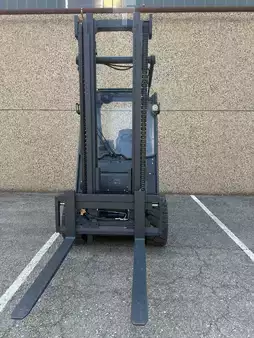 Carrelli elettrici 4 ruote 2015  Linde E40H 388 (3)