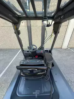 Carrelli elettrici 4 ruote 2015  Linde E40H 388 (5)